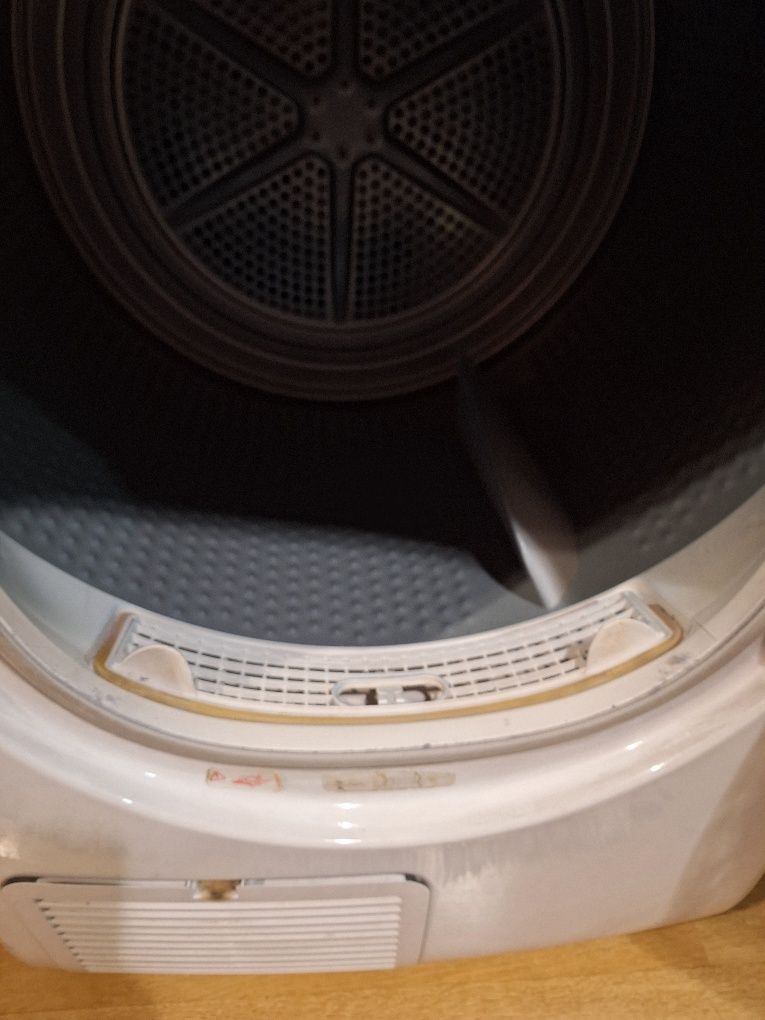 Промоция до края на седмицата!Сушилня Whirlpool 6кг