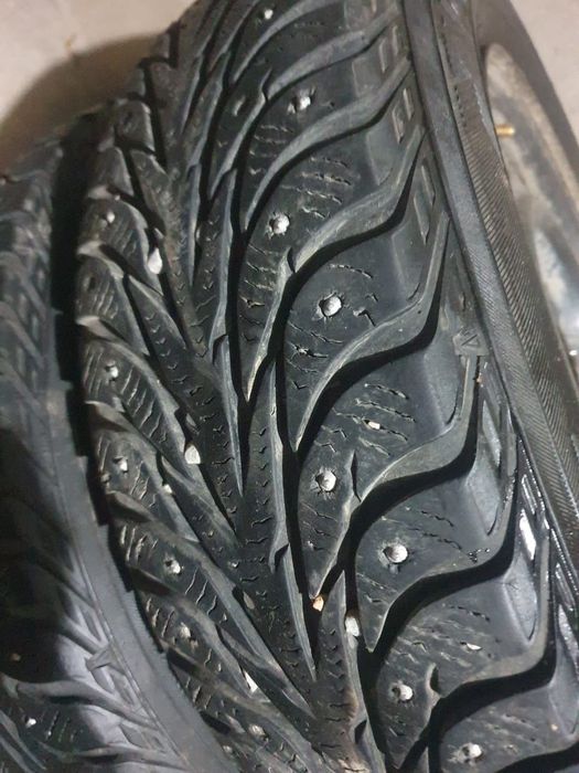 Yokohama резина зимный