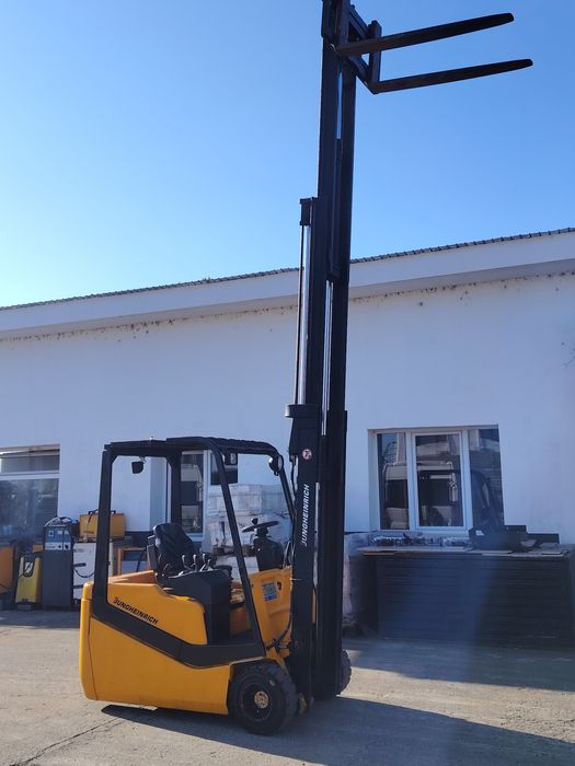 Stivuitor Jungheinrich EFG 18