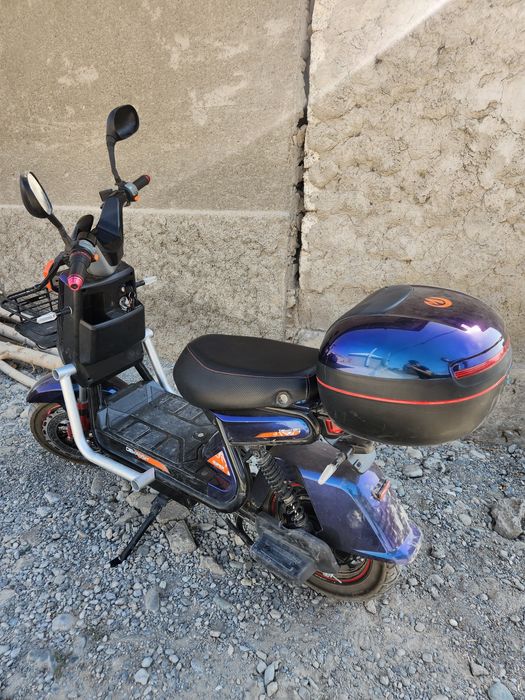 Skuter sotladi yangi