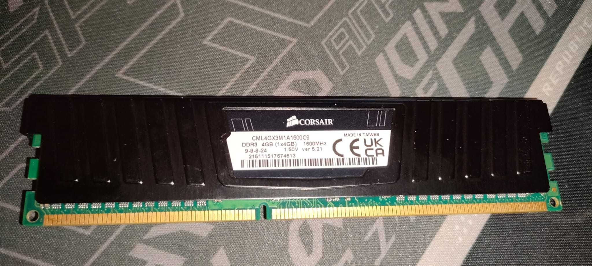 Memorie RAM Corsair Vengeance 4GB DDR3 1600MHz CL9 CML4GX3M1A1600C9