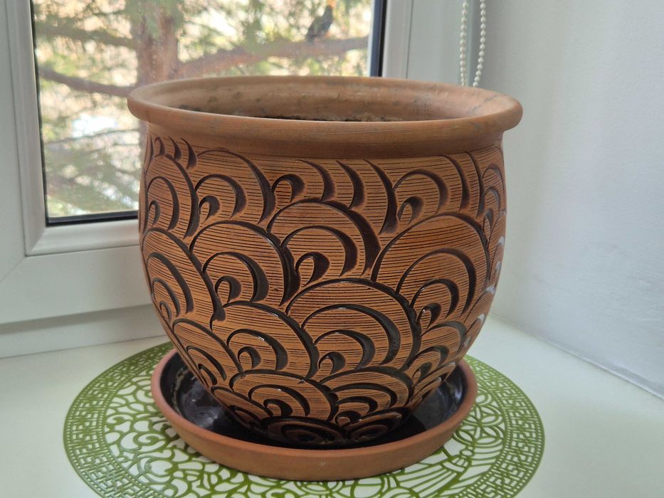 Керамический горшок 10л под цветы.