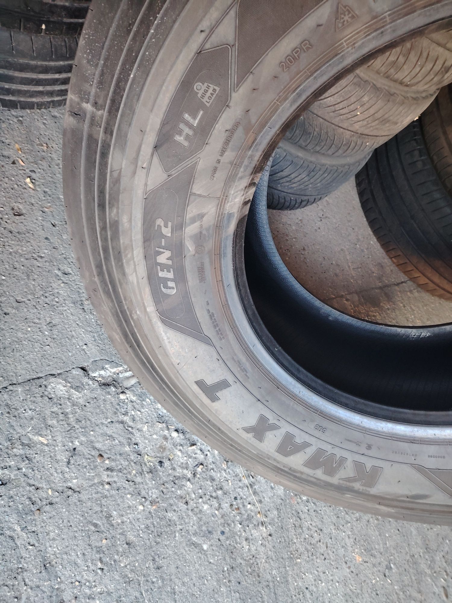 385/65 R22,5 Goodyear Kmax T DOT 2023 ca și nou 16 mm