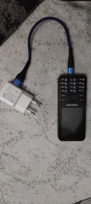 Telefon Maxcom,nou ,cu folie