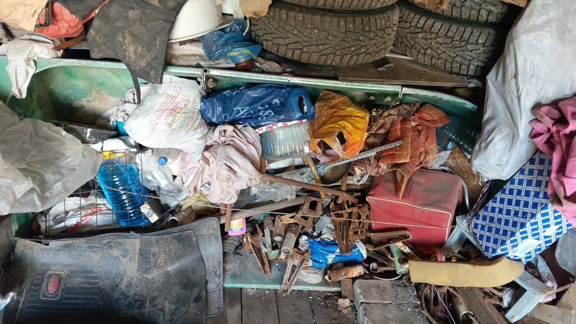 Продам лодку алюминиевую разборную