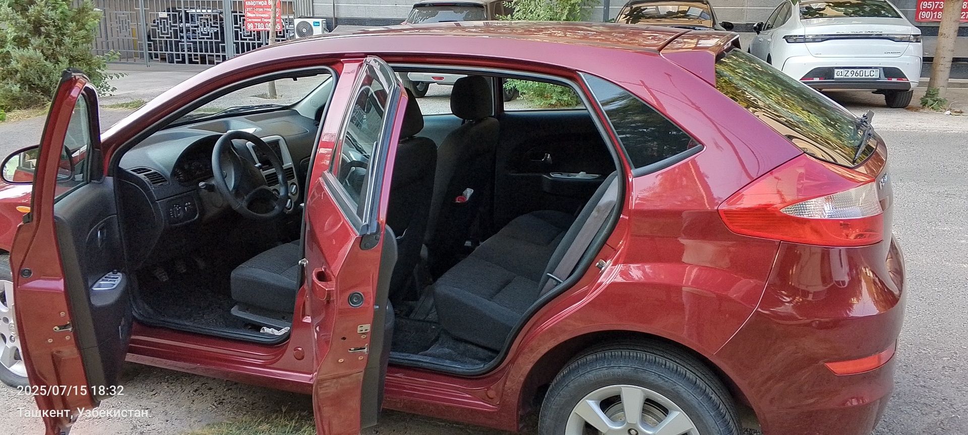 Продаётся автомобиль ЗАЗ FORZA