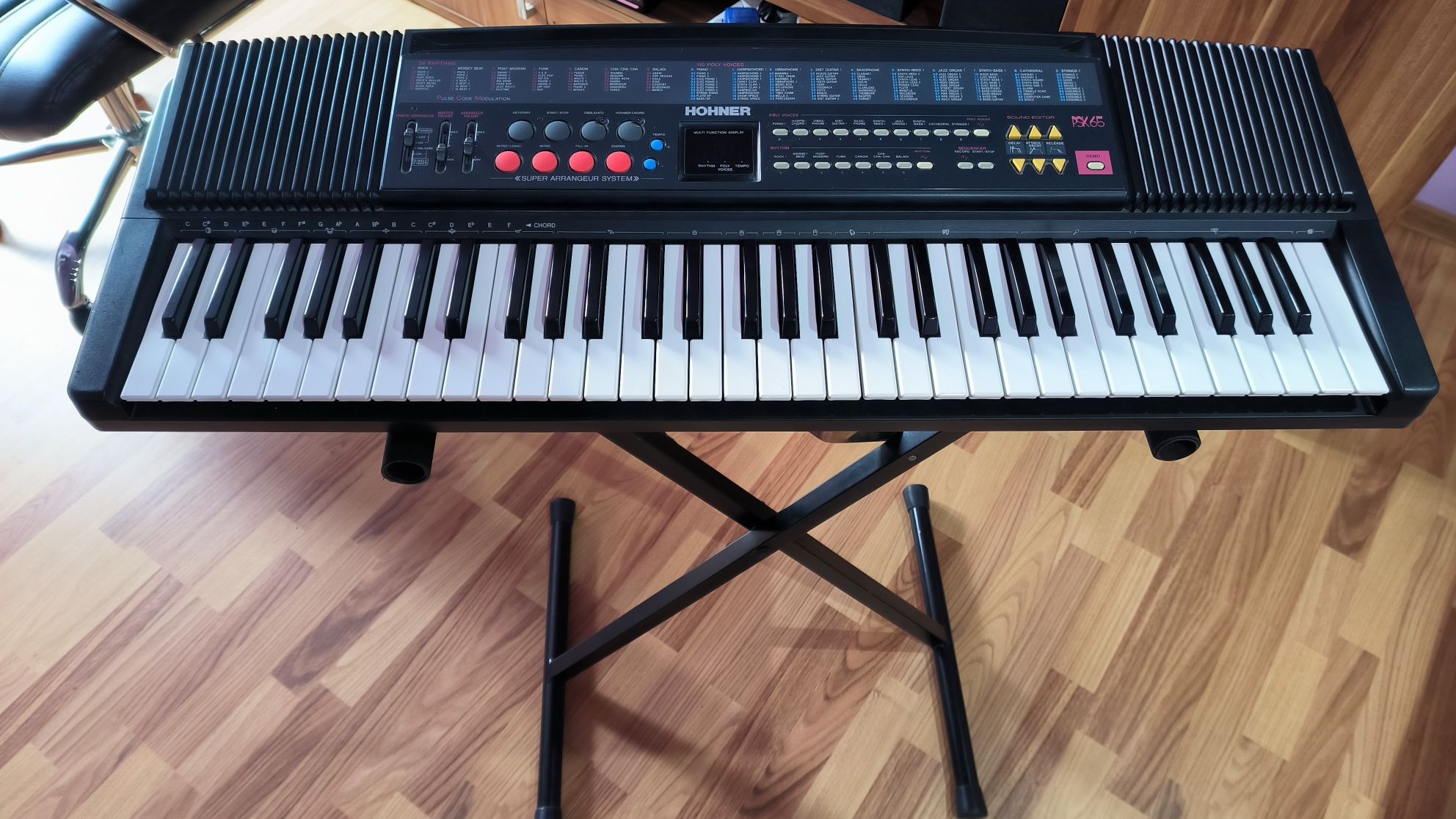 Orgă HOHNER  PSK _65  cu stativ