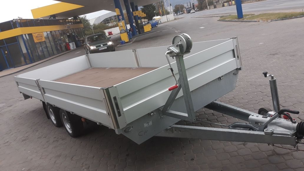 Vând remorca multifuncțională 3500kg