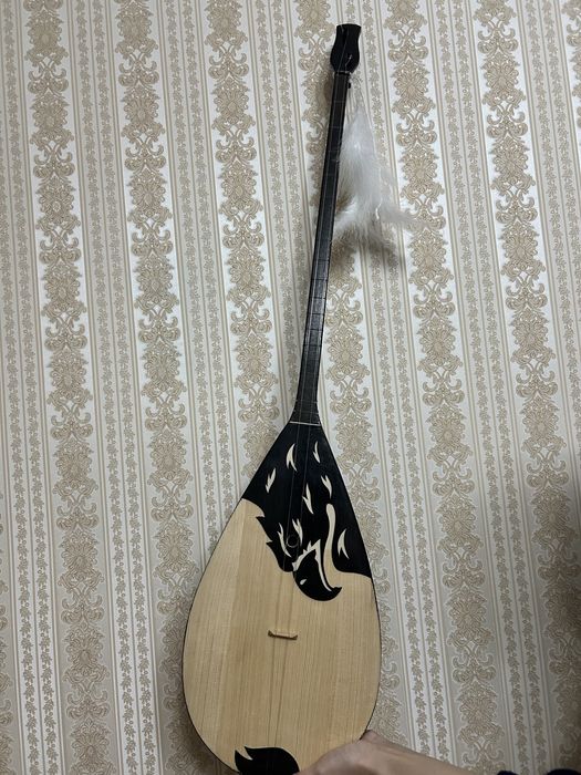 Ересектерге арналған домбыра сатылады