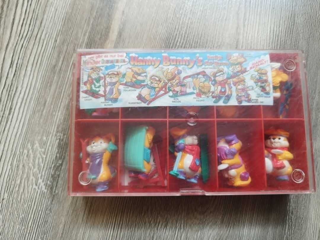 Продавам Киндер сюрприз Играчки от 90 години, Фигури те са по 10 броя