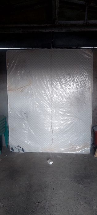 Матрас икки юз минг