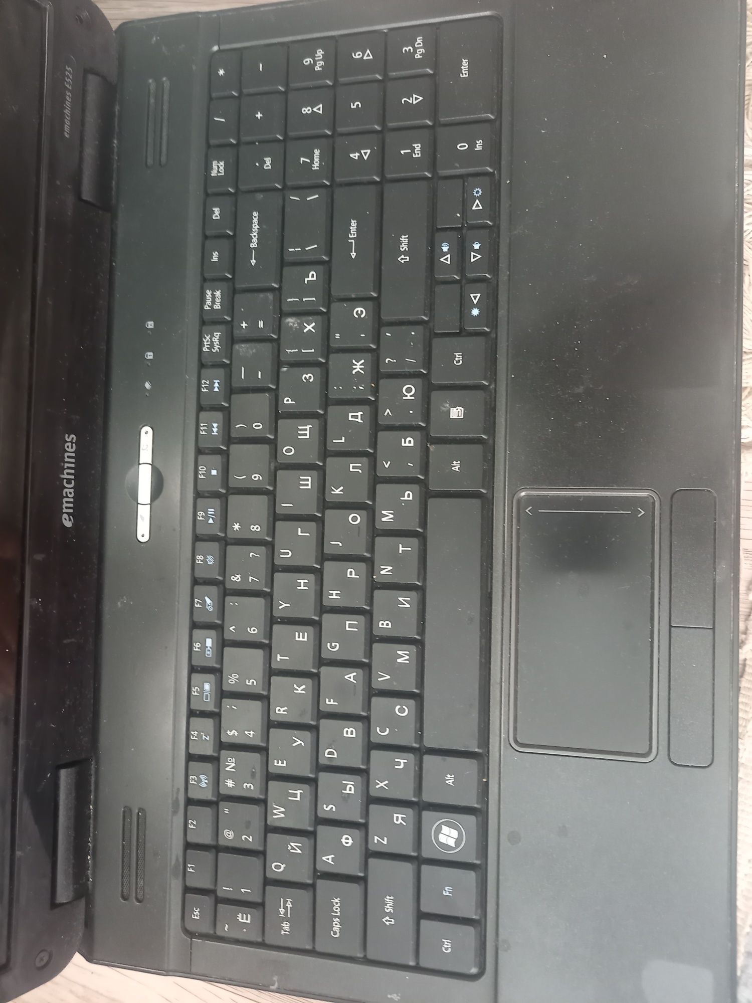 e machines e 525 series