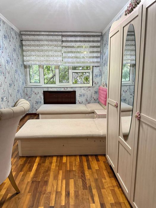 Ц 2 , Аллея Гоголя/Алайский - 3 комнатная квартира 85м², рядом метро .