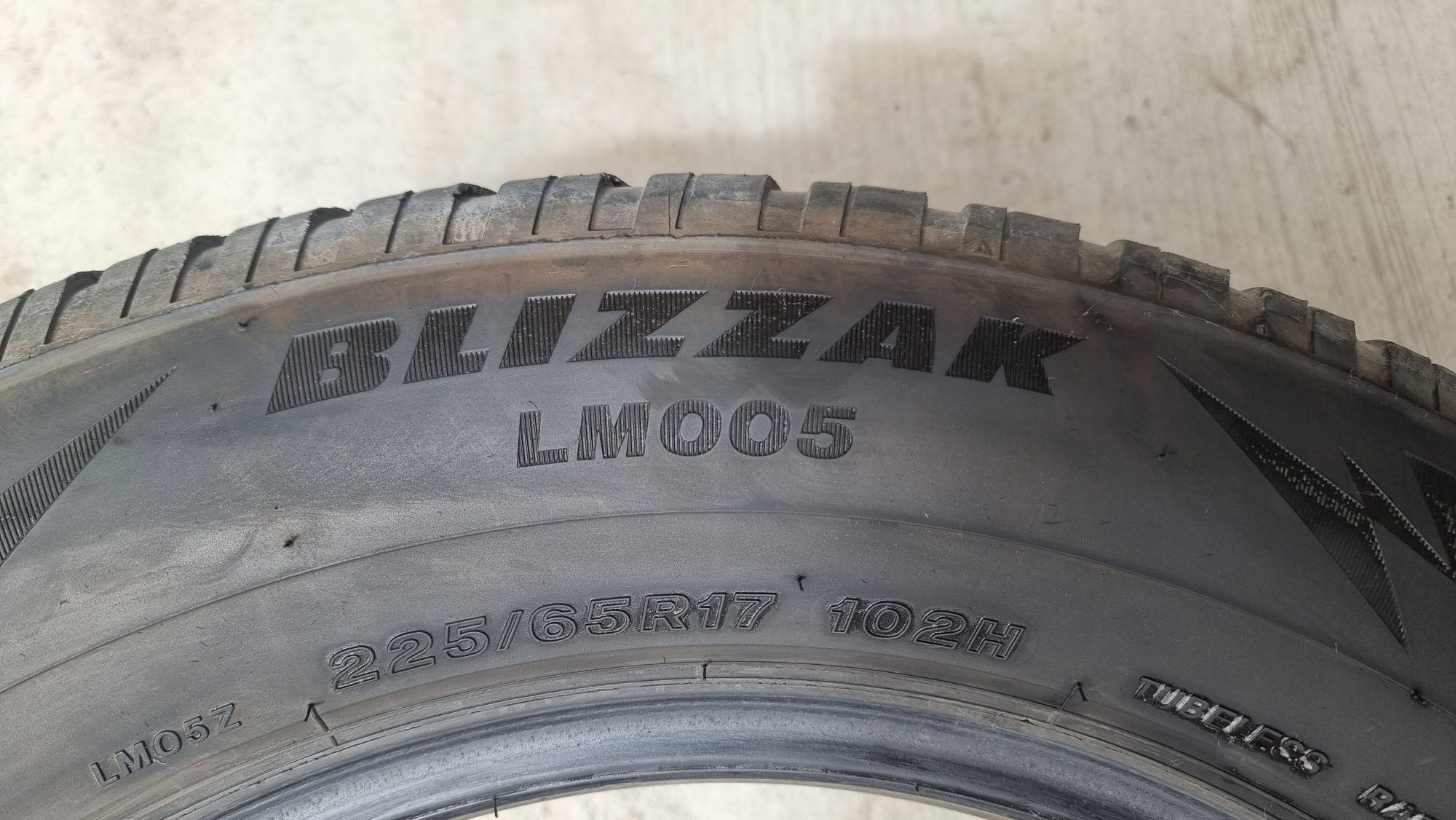 Anvelope iarnă Bridgestone Blizzak 225/65 R17 LM005 Dot 2021