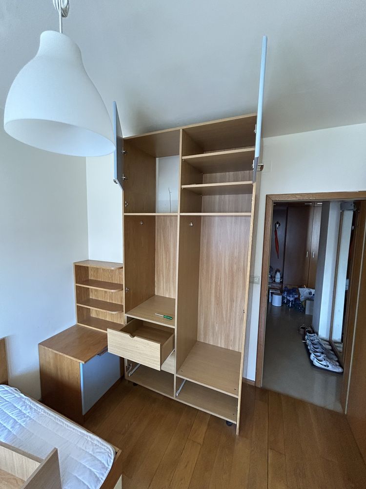 Гардероб 252х120 (вратите са на следващите снимки)