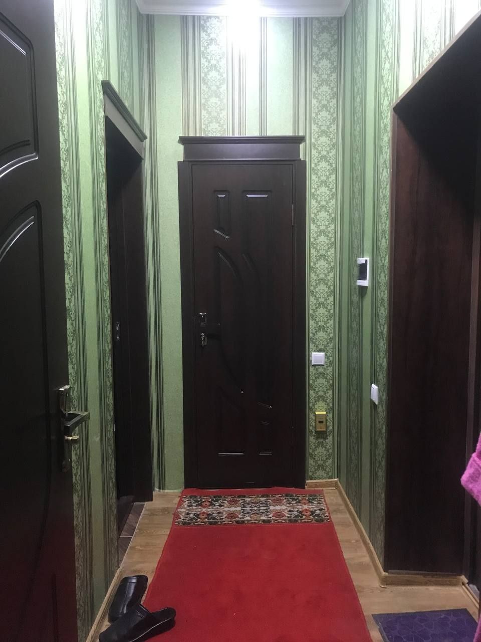 1-этажда жойлашган 1 хонали люкс квартира ижарага берилади