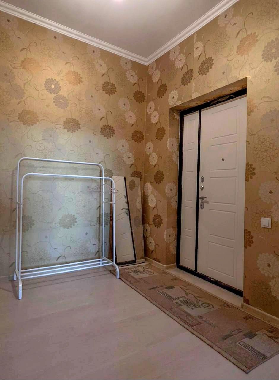 Метро Буюк ипак йули Сайрам Авеню