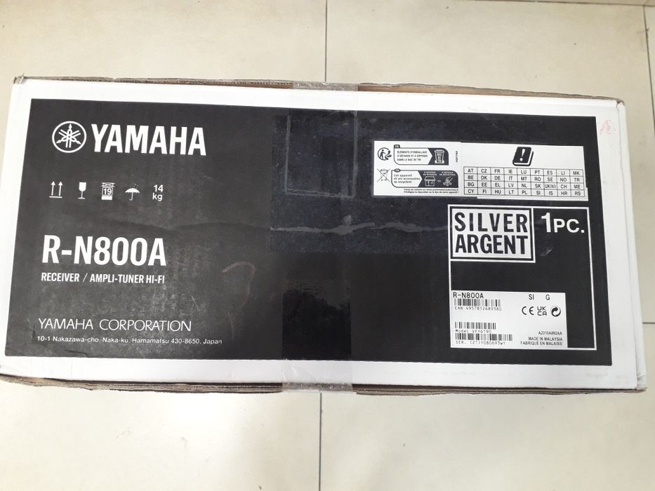 Amplificator Yamaha R-N800A Sigilat