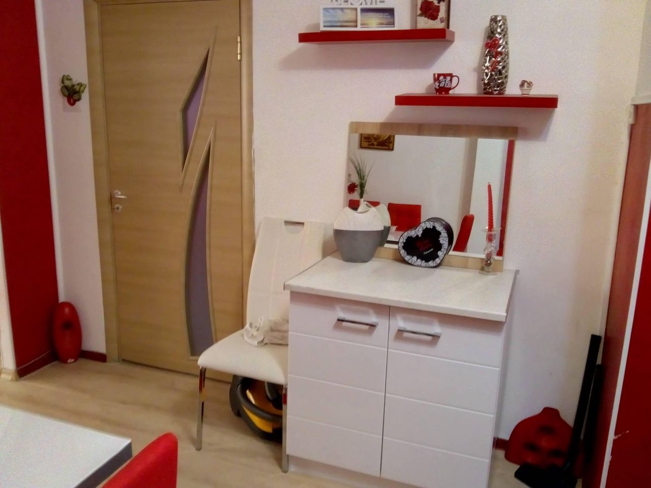 Дава се под наем Двустаен апартамент в София, Толстой - 60 кв.м за 500 € - Снимка #7