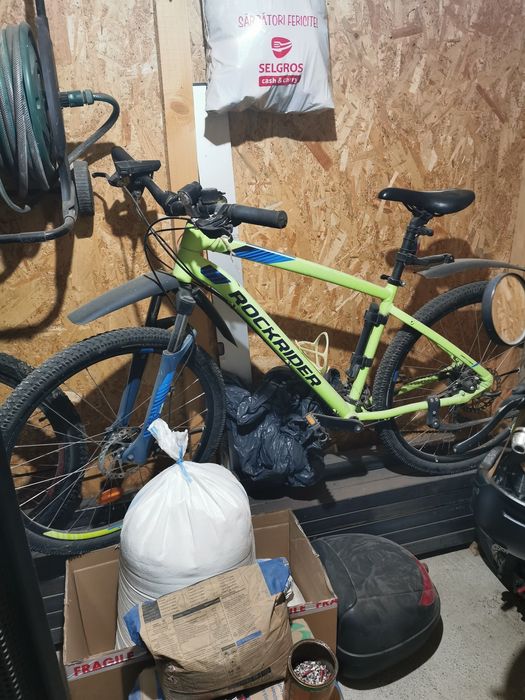 Vând bicicletă rockrider st 520