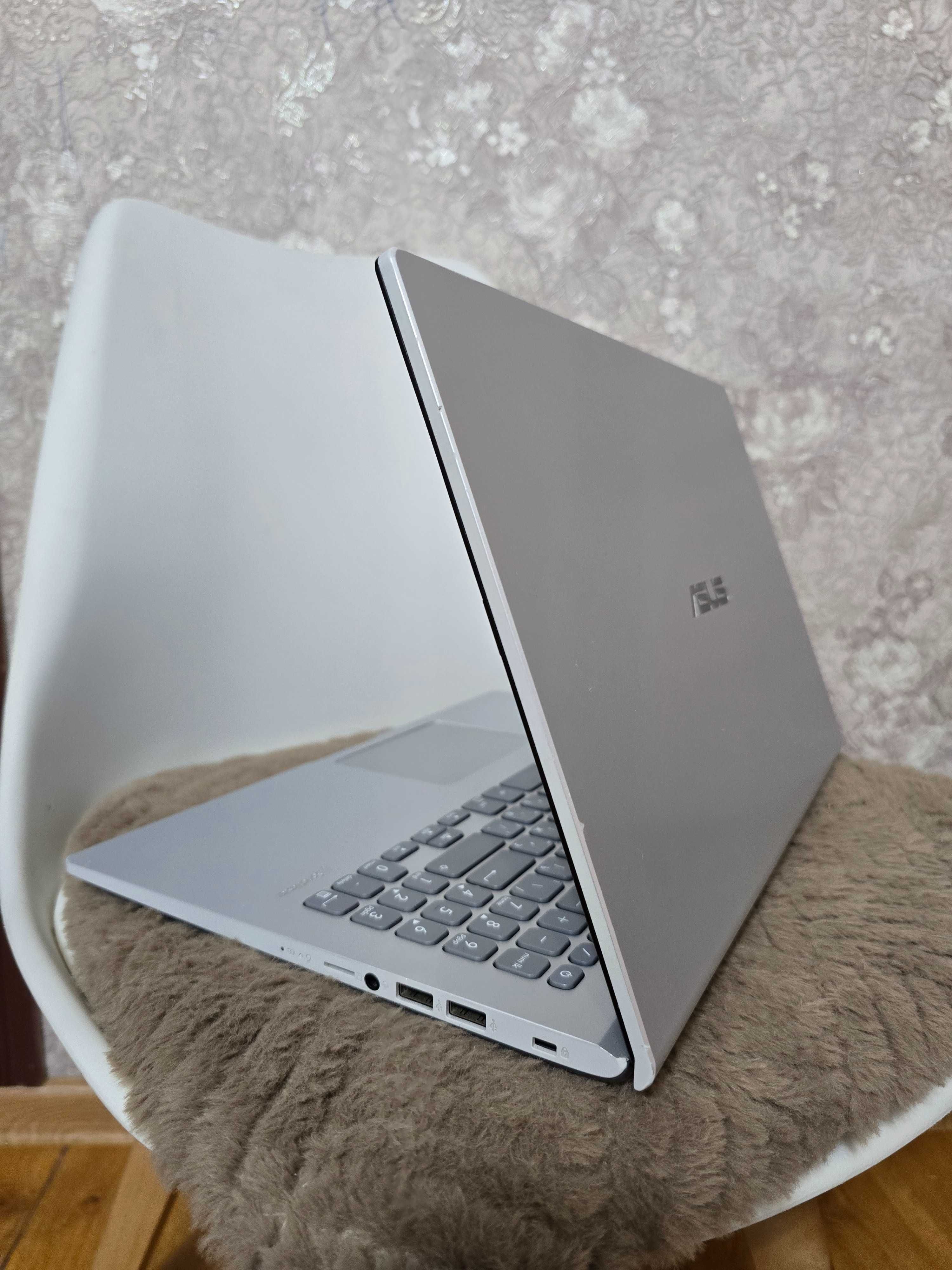 Ноутбук Asus M509D в хорошем состоянии