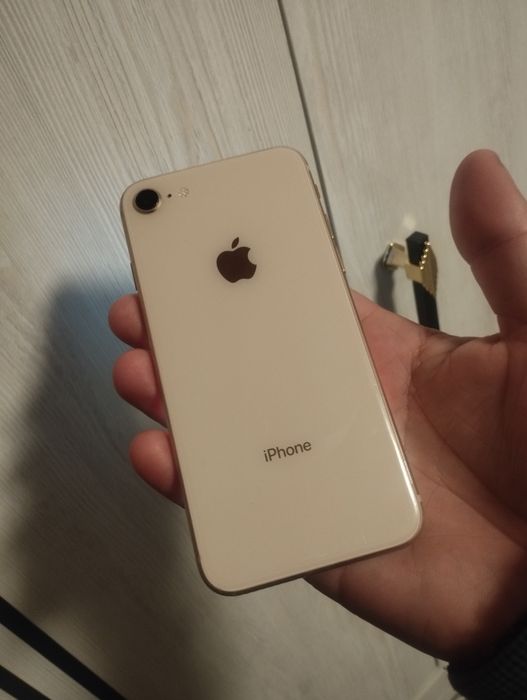 Iphone 8 64gb xolat ideal