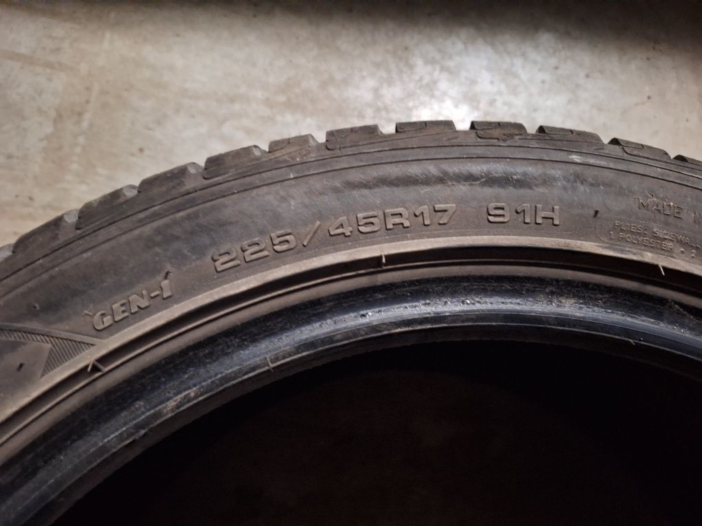 9мм! 225 45 17 Good year ultragrip performance