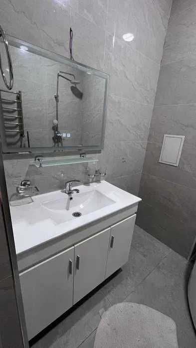 R3Сдаётся КЛАССНАЯ квартира 2/2/9 метро Дружба Народов