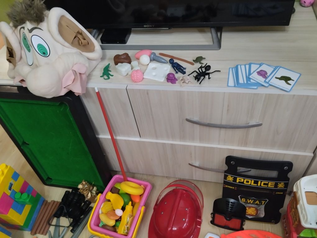 Лот детски играчки