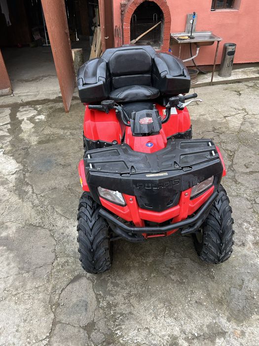 Vind Atv 4x4 Polaris Schimb cu auto