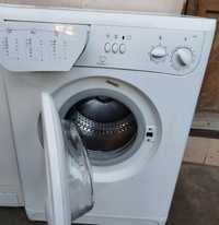 Срочно продается стиральная машина INDESIT 6кг
