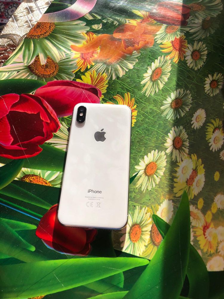 Vând Iphone  X 64GB