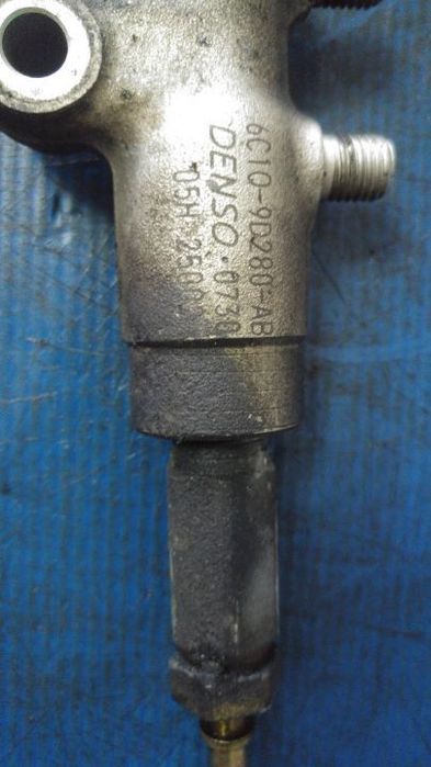 rampa injectoare  2.2 tdci qvfa ford transit 2006-2014