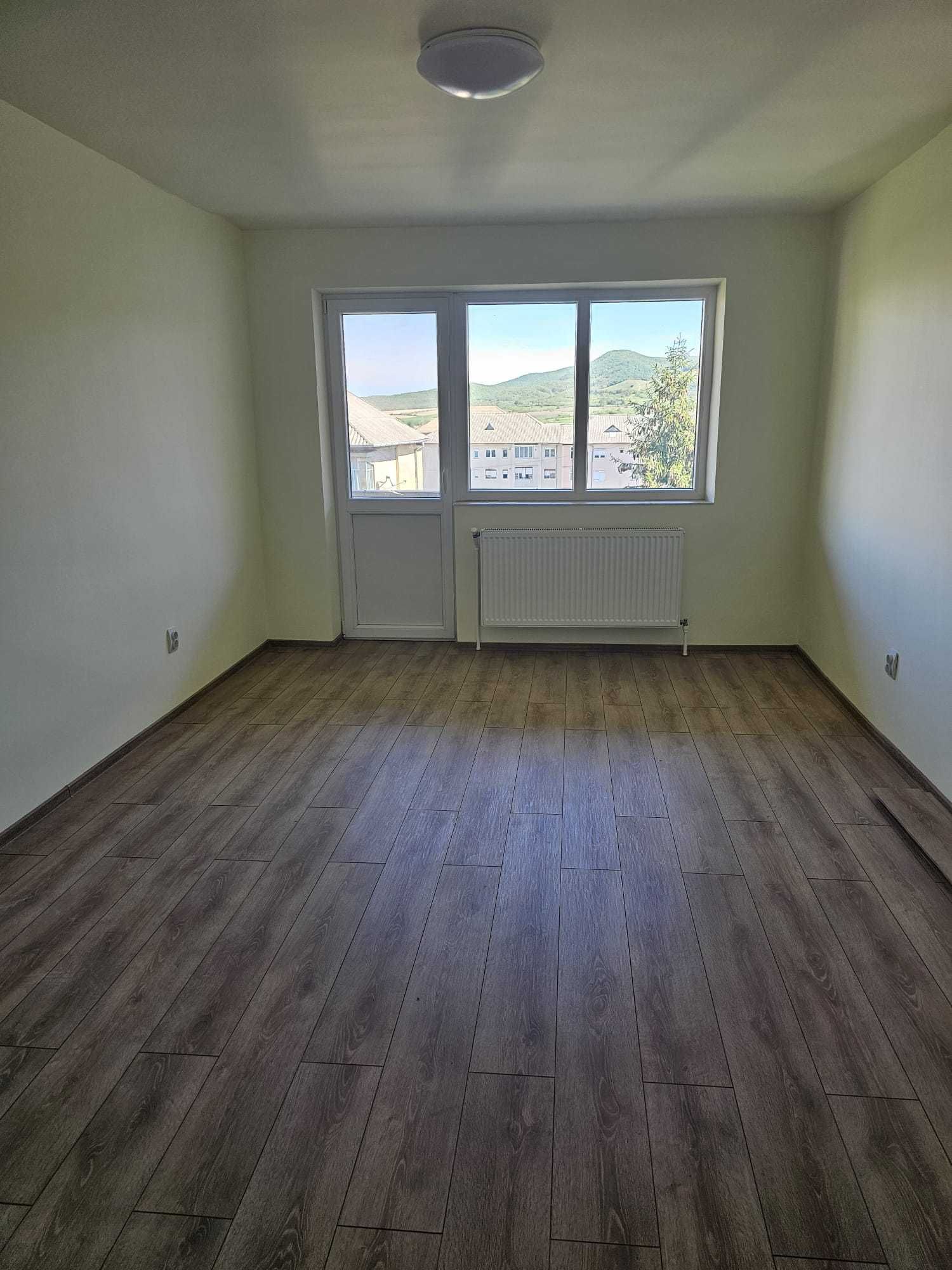 Apartament 3 camere in foste proprietati-confort sporit
