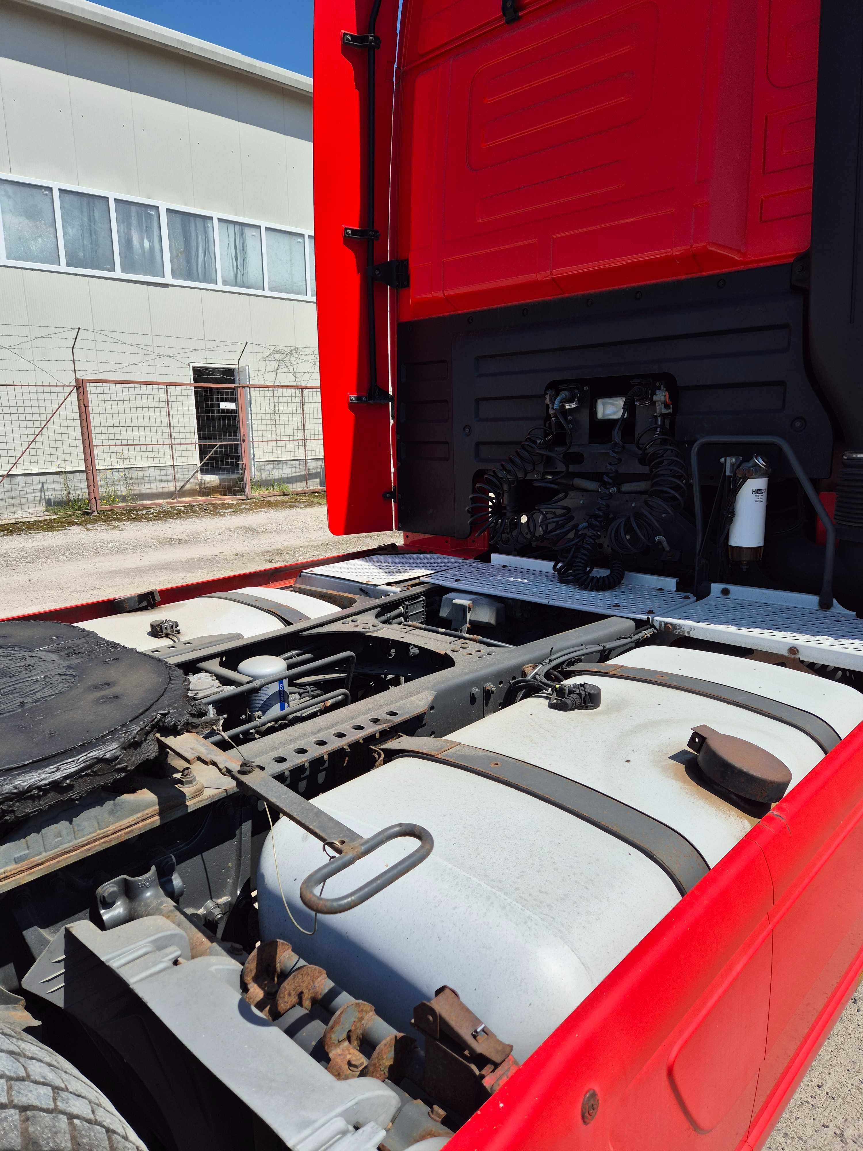 Vand cap tractor Mercedes Actros 1844