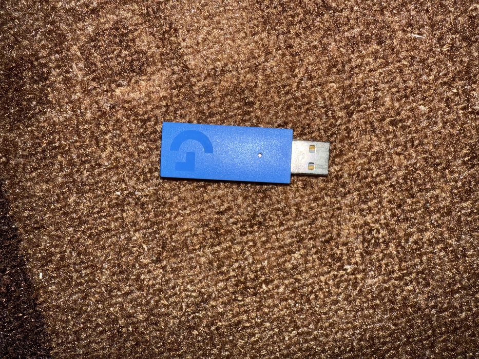 Слушалки Logitech G733