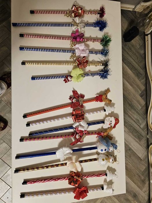 Vând en-gros bețe de Moș Nicolae – lucrate manual