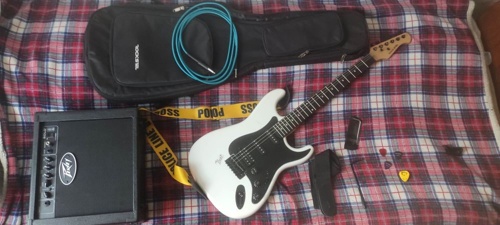 Электро гитара Rockstel набор + кабель фендер в подарок