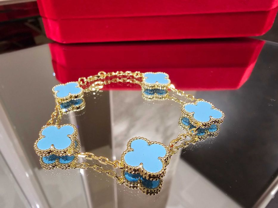 Van Cleef & Arpels VCA Gold Turquoise 5 Motif Alhambra Дамска Гривна