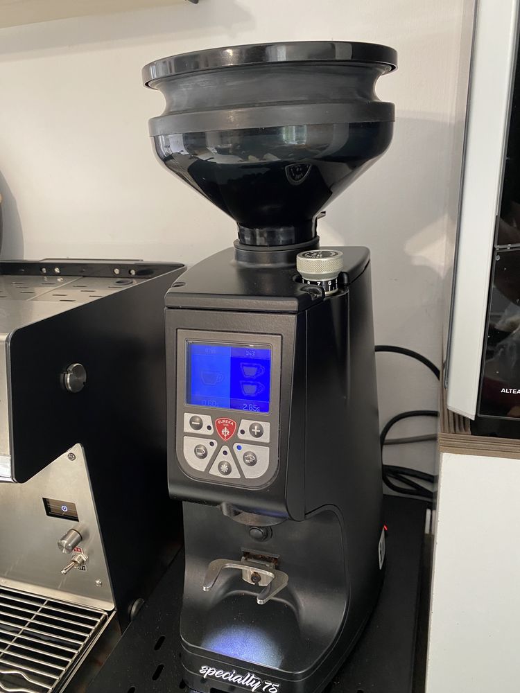 Eureka Atom 75 - rasnita cafea profesionala