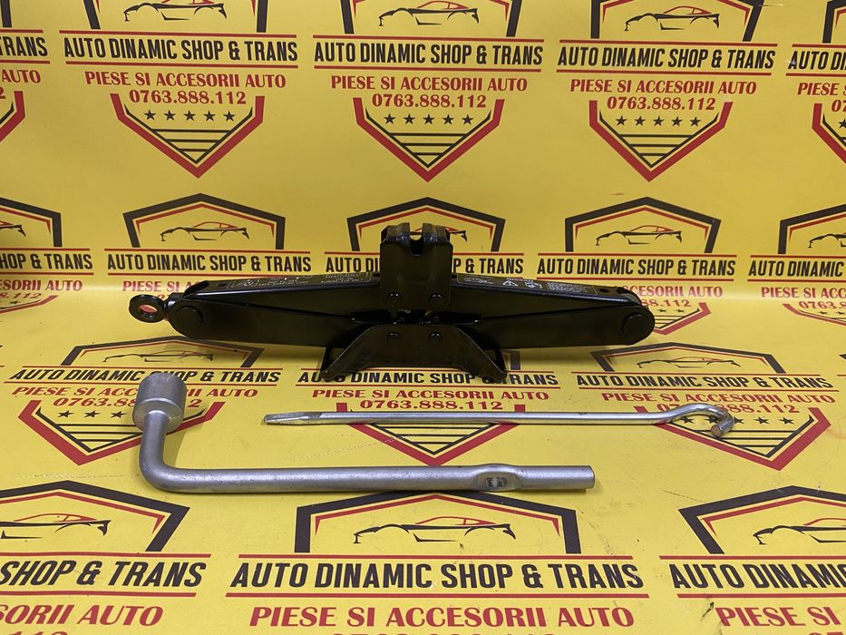 Cric auto original Nissan Almera cu cheie roata coarba 99550- BU001