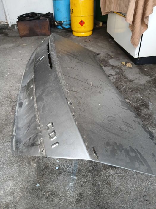 Заден капак с брава w211