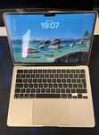 Macbook air M2 2024 8GB/256 SSD