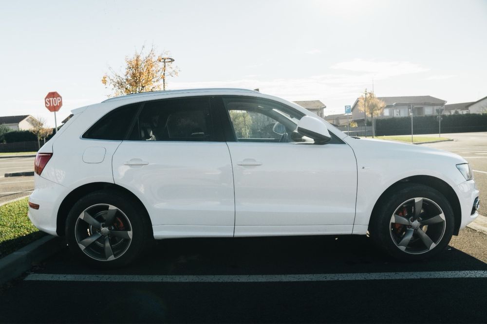 BLACK WEEKEND‼️‼️Audi SQ5 line quattro
