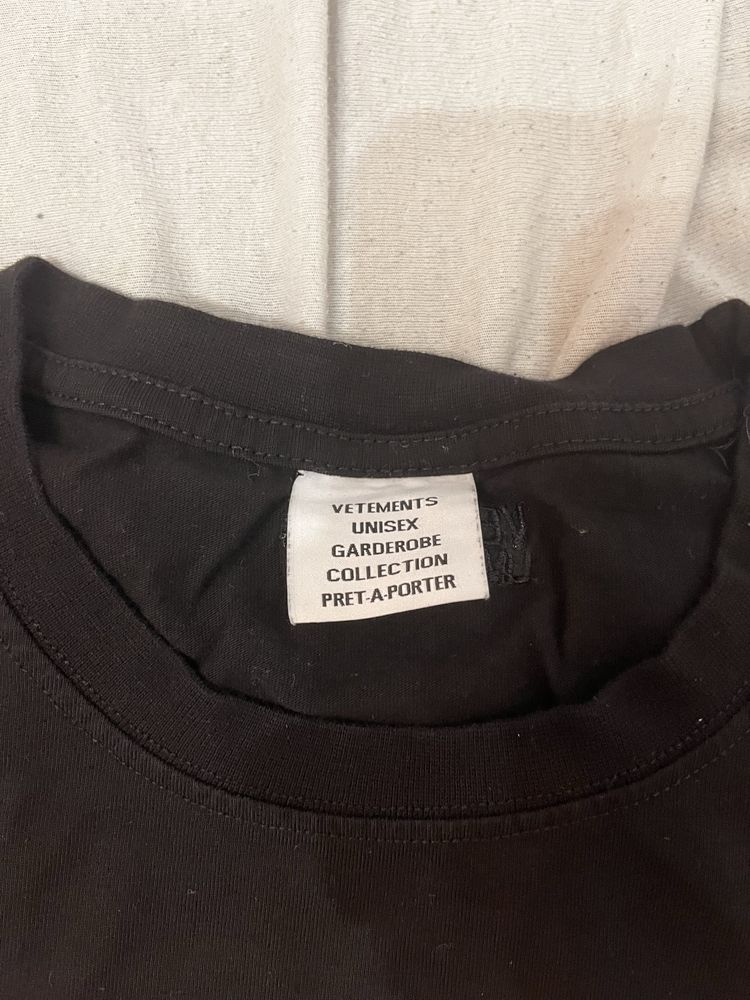 Tricou Vetements