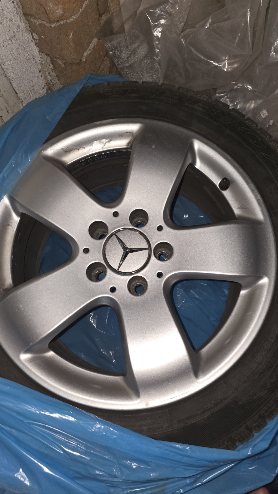 16ки за w211 със зимни гуми за mercedes