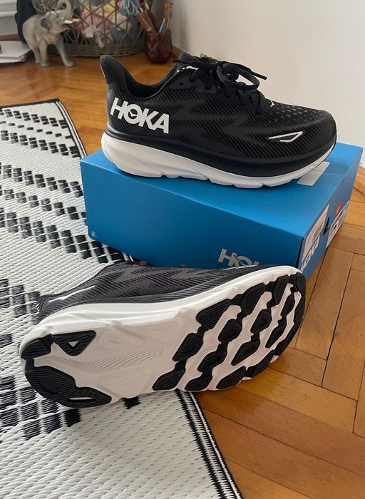 Hoka Clifton 9 2E (Extra WIDE)