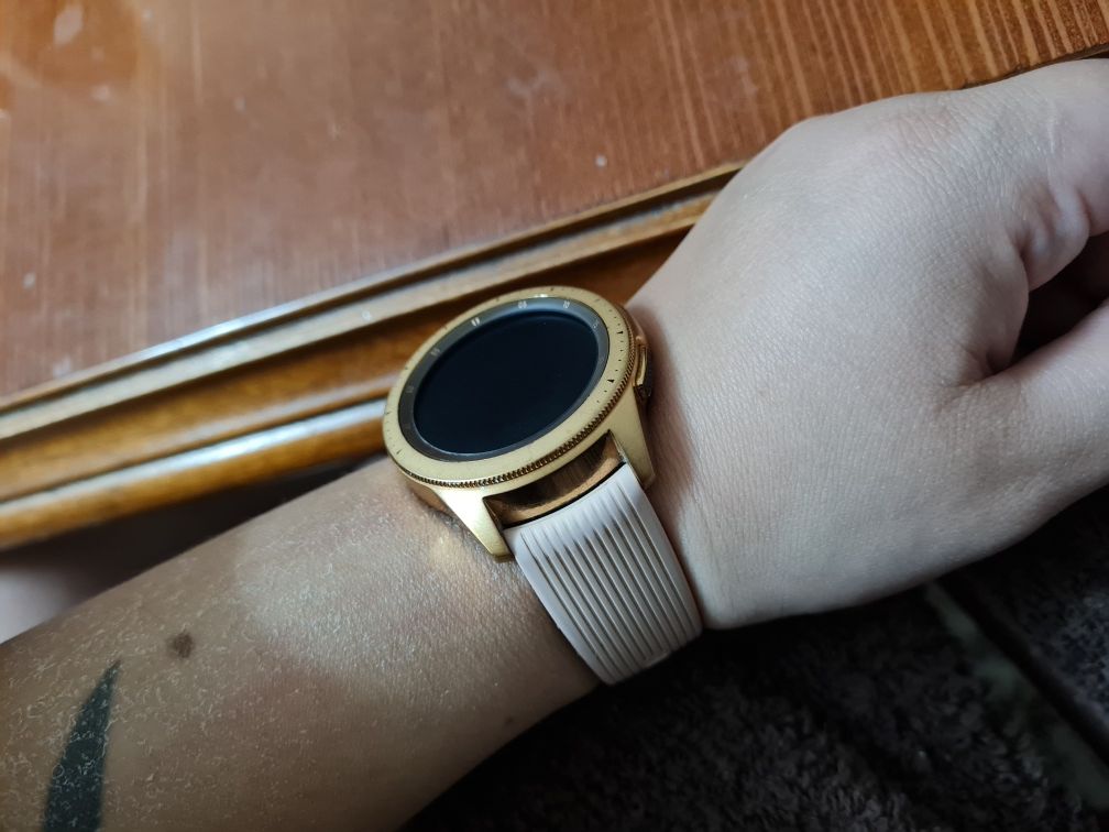 Samsung Galaxy Watch 42 mm Rose Gold