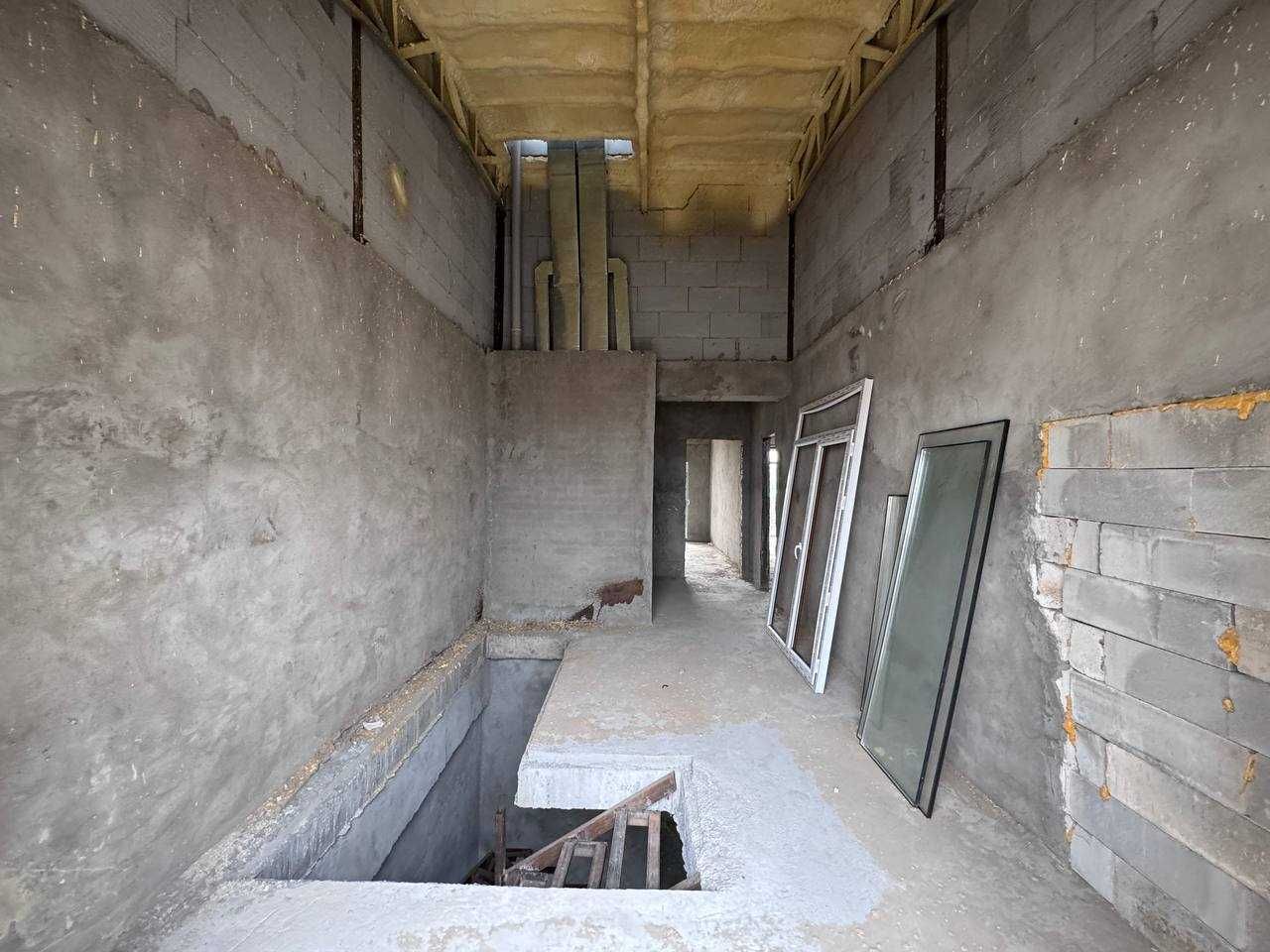 Дуплекс в новостройке ЖК Пойтахт, коробка 4/9,10/10 150 кв.м.=