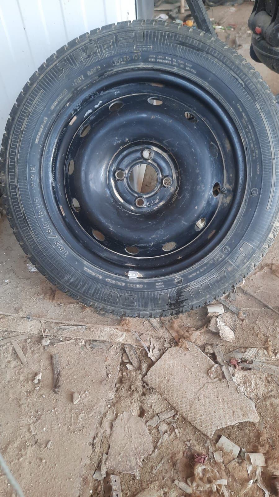 Запаска 185 / 65 R15